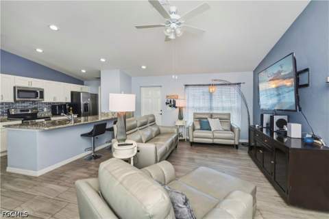 7081 Brazil Cir, Labelle FL - photo 6 of 48