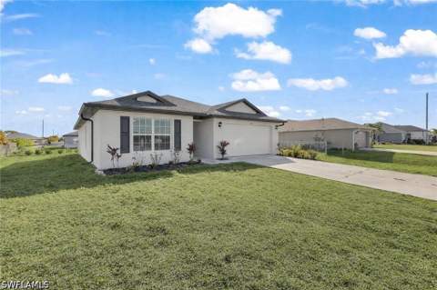 1819 NE 6th Ave, Cape Coral FL - photo 12 of 23