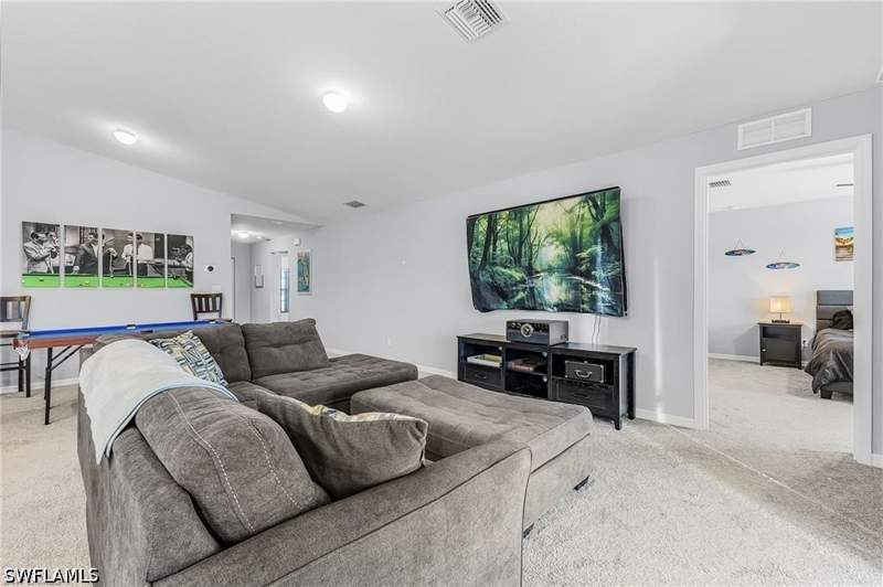 3 bedroom SingleFamilyResidence at 1819 NE 6th Ave, Cape Coral, Cape Coral — photo 2