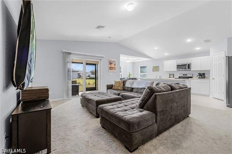 3 bedroom SingleFamilyResidence at 1819 NE 6th Ave, Cape Coral, Cape Coral — photo 3
