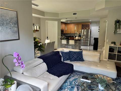 9815 Solera Cove Pointe 106, Fort Myers FL - photo 10 of 46