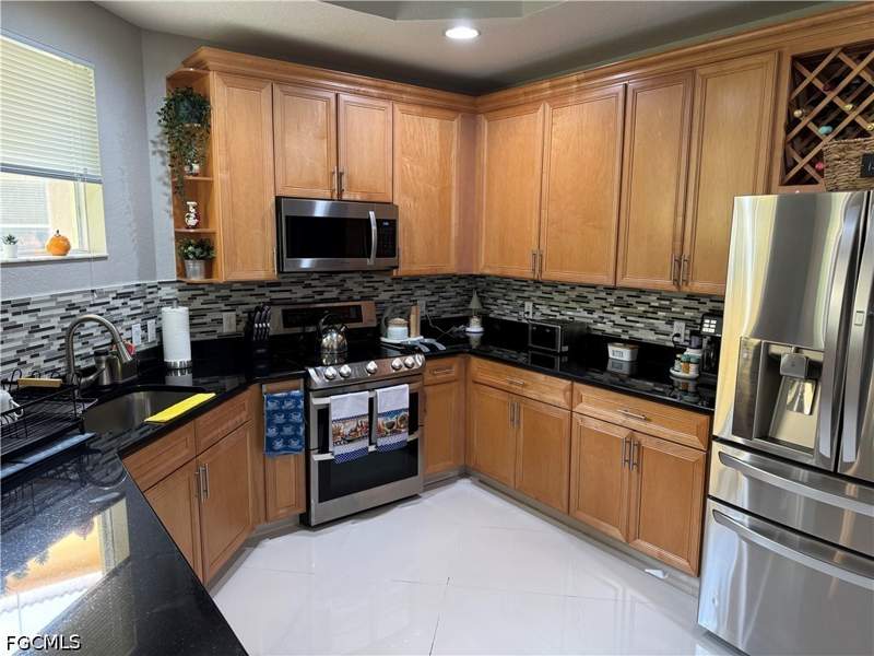 3 bedroom Townhouse at 9815 Solera Cove Pointe 106, Sail Harbour, Fort Myers — photo 5