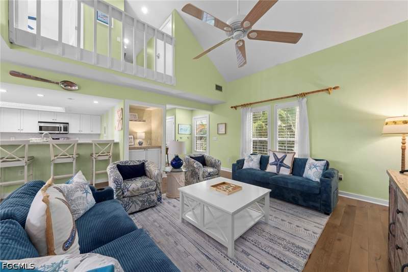 3 bedroom SingleFamilyResidence at 33 Urchin Ct, Sunset Captiva, Captiva — photo 5