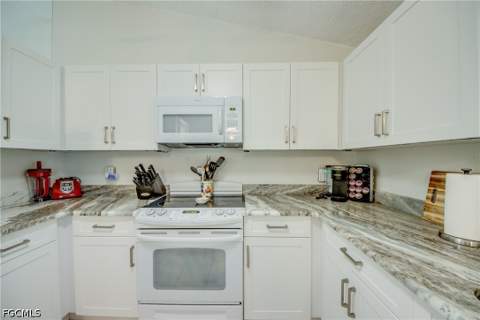 1324 Gleason Pkwy, Cape Coral FL - photo 15 of 40
