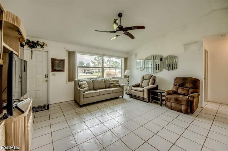 3 bedroom SingleFamilyResidence at 1324 Gleason Pkwy, Cape Coral, Cape Coral — photo 5