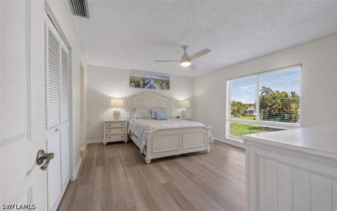 195 Peppermint Ln 2, Naples FL - photo 11 of 29