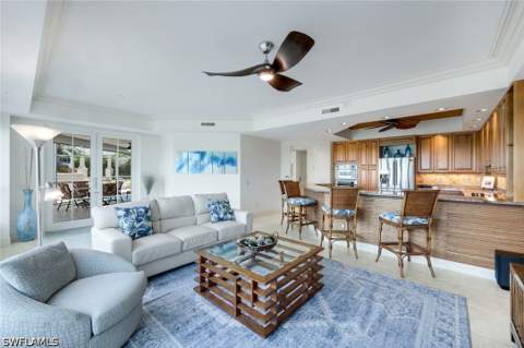 295 Grande Way T-04, Naples FL - photo 12 of 46