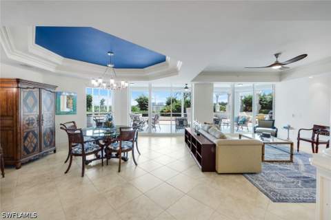 295 Grande Way T-04, Naples FL - photo 7 of 46