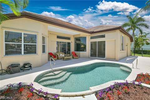 5514 Merlyn Ln, Cape Coral FL - photo 7 of 46