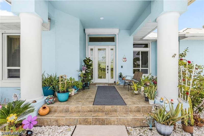 3 bedroom SingleFamilyResidence at 7791 Grande Pine Rd, Alden Pines, Bokeelia — photo 5