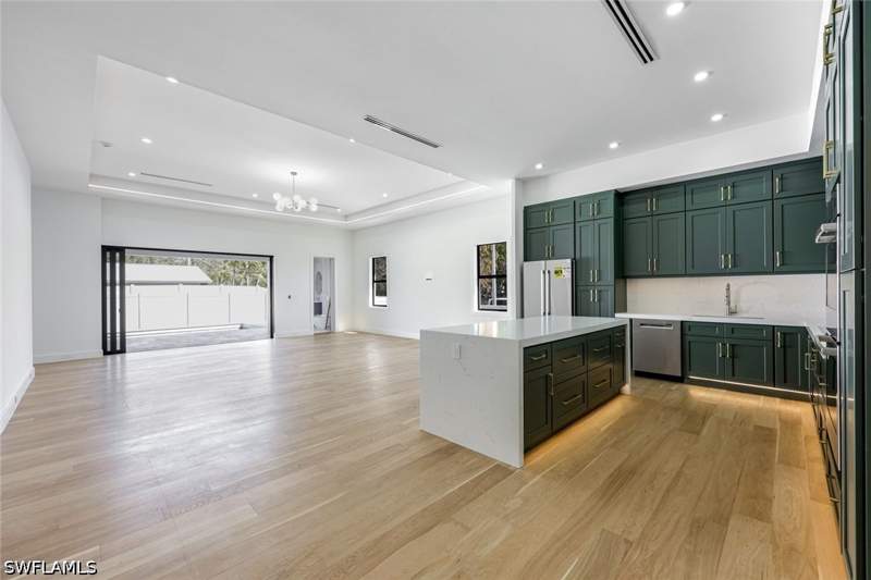 4 bedroom SingleFamilyResidence at 1369 Trail Terrace Dr, Trail Terrace, Naples — photo 5