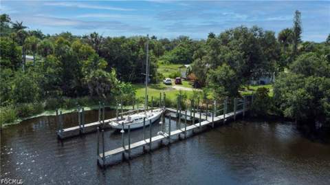 1821 Sunset Trl, Alva FL - photo 8 of 50