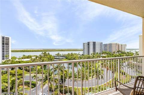 4192 Bay Beach Ln 875, Fort Myers Beach FL - photo 24 of 32