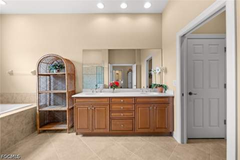 10391 Glastonbury Cir 202, Fort Myers FL - photo 21 of 45