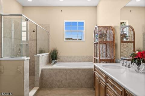 10391 Glastonbury Cir 202, Fort Myers FL - photo 22 of 45