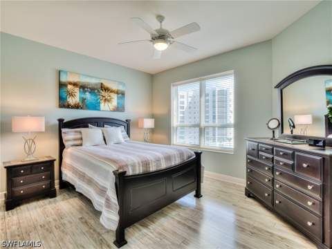 4182 Bay Beach Ln 761, Fort Myers Beach FL - photo 13 of 34
