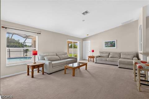 317 NE 9th Ter, Cape Coral FL - photo 11 of 39