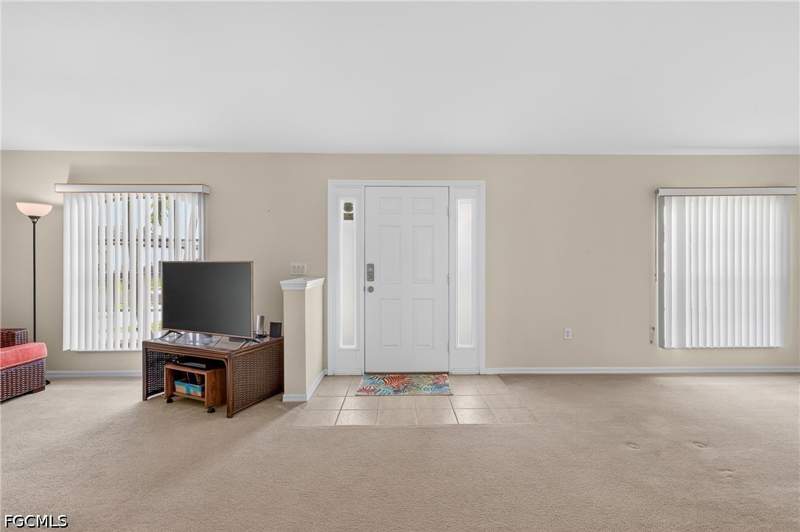 3 bedroom SingleFamilyResidence at 317 NE 9th Ter, Cape Coral, Cape Coral — photo 5