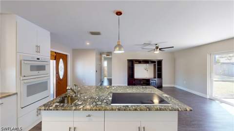 27514 Playa Del Rey Ln, Bonita Springs FL - photo 13 of 40