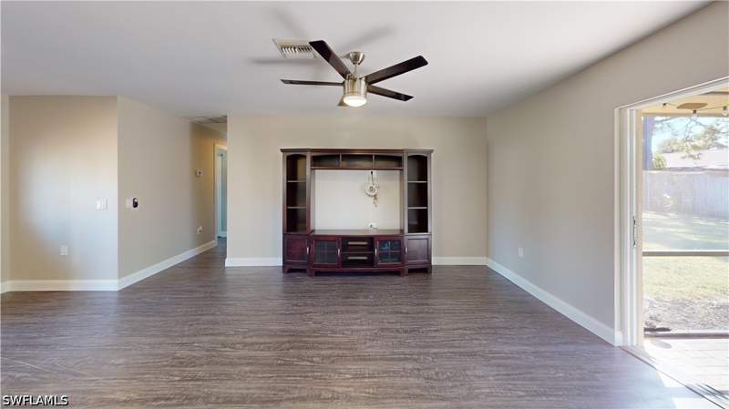 3 bedroom SingleFamilyResidence at 27514 Playa Del Rey Ln, Arroyal Heights, Bonita Springs — photo 3