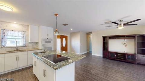 27514 Playa Del Rey Ln, Bonita Springs FL - photo 9 of 40