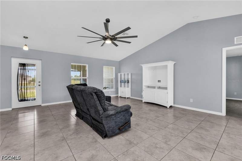 3 bedroom SingleFamilyResidence at 2926 NW 25th St, Cape Coral, Cape Coral — photo 5