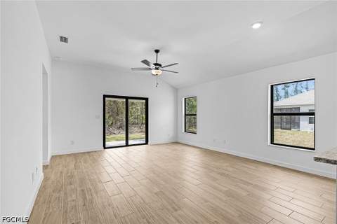728 Goldrock Rd, Lehigh Acres FL - photo 10 of 29