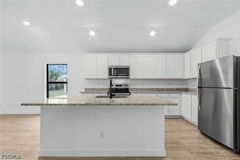 728 Goldrock Rd, Lehigh Acres FL - photo 7 of 29