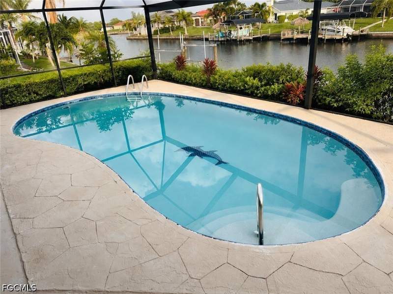 3 bedroom SingleFamilyResidence at 920 SE 16th Ter, Cape Coral, Cape Coral — photo 5