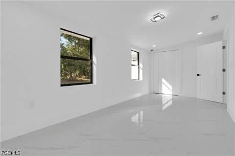 356 New York Dr, Fort Myers FL - photo 18 of 32