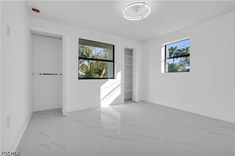356 New York Dr, Fort Myers FL - photo 9 of 32