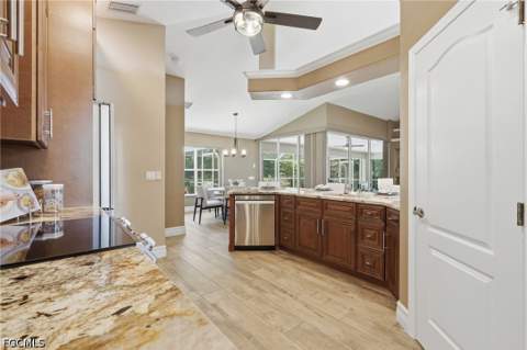 7407 Cobb Rd, Bokeelia FL - photo 16 of 48