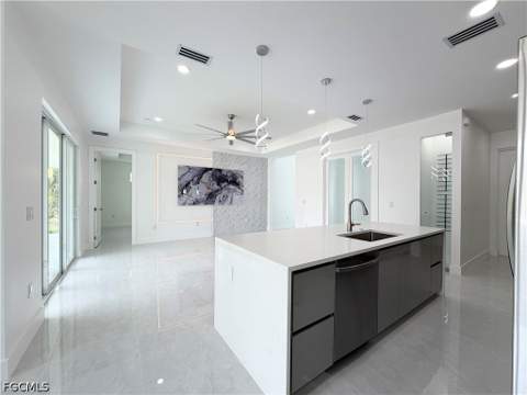 808 Congress Ave, Lehigh Acres FL - photo 8 of 24