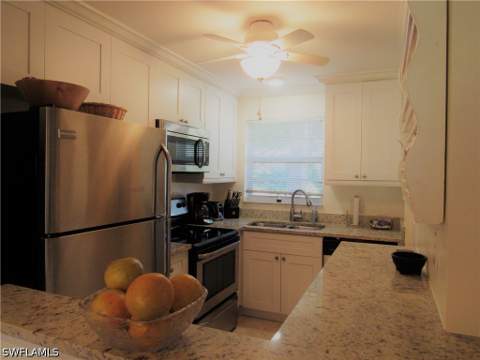 100 Forest Lakes Blvd 109, Naples FL - photo 23 of 35