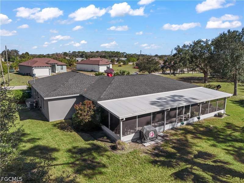 4 bedroom SingleFamilyResidence at 3008 Redwood Ln, Port Labelle, Labelle — photo 2