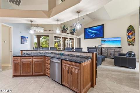 8348 Southwind Bay Cir, Fort Myers FL - photo 11 of 29