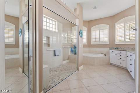 8348 Southwind Bay Cir, Fort Myers FL - photo 21 of 29