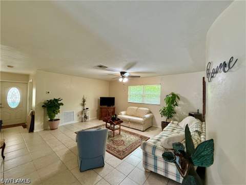 1066 Highlands Dr, Naples FL - photo 6 of 30