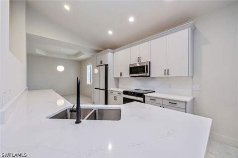 7128 Timberland Cir 201, Naples FL - photo 10 of 29