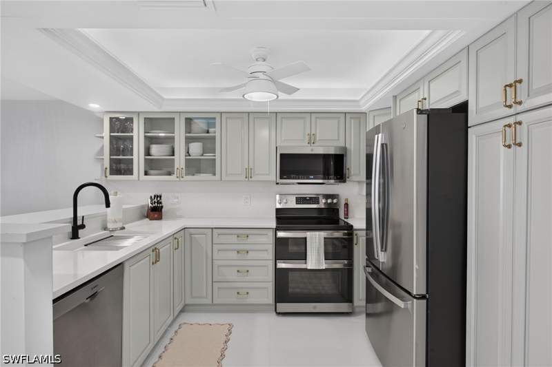 2 bedroom Condominium at 26000 Hickory Blvd 705, Casa Bonita I, Bonita Springs — photo 4