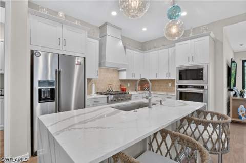 14596 Kingfisher Loop, Naples FL - photo 6 of 42