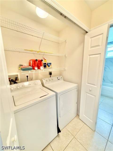517 Robin Hood Cir 101, Naples FL - photo 15 of 29