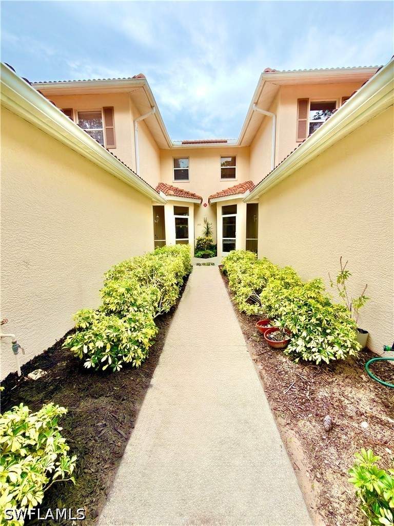 3 bedroom Condominium at 517 Robin Hood Cir 101, Sherwood, Naples — photo 5