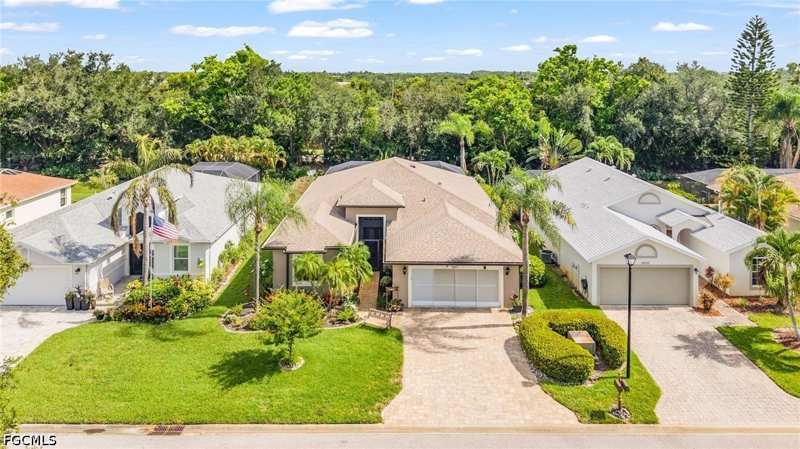3 bedroom SingleFamilyResidence at 9237 Lanthorn Way, Villages At Country Creek, Estero — photo 1
