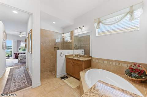 6168 Dogleg Dr, Naples FL - photo 23 of 46