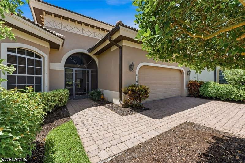 3 bedroom SingleFamilyResidence at 6168 Dogleg Dr, Prestwick Place, Naples — photo 4