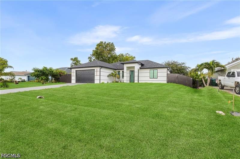 3 bedroom SingleFamilyResidence at 1414 NE 18th Ave, Cape Coral, Cape Coral — photo 2