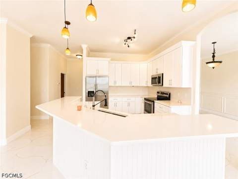 200 NW 7th Ter, Cape Coral FL - photo 9 of 21