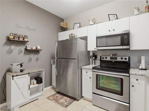15360 Bellamar Cir 3524, Fort Myers FL - photo 6 of 26