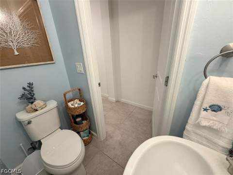 1425 Weeping Willow CT, Cape Coral FL - photo 8 of 45